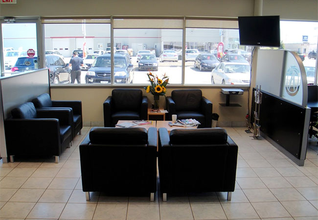 Crown Acura Waiting Room