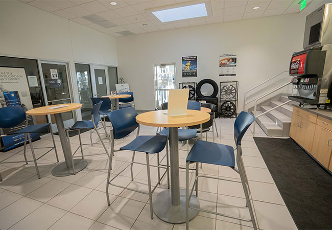 Stephen Wade Chevrolet Cadillac Waiting Area