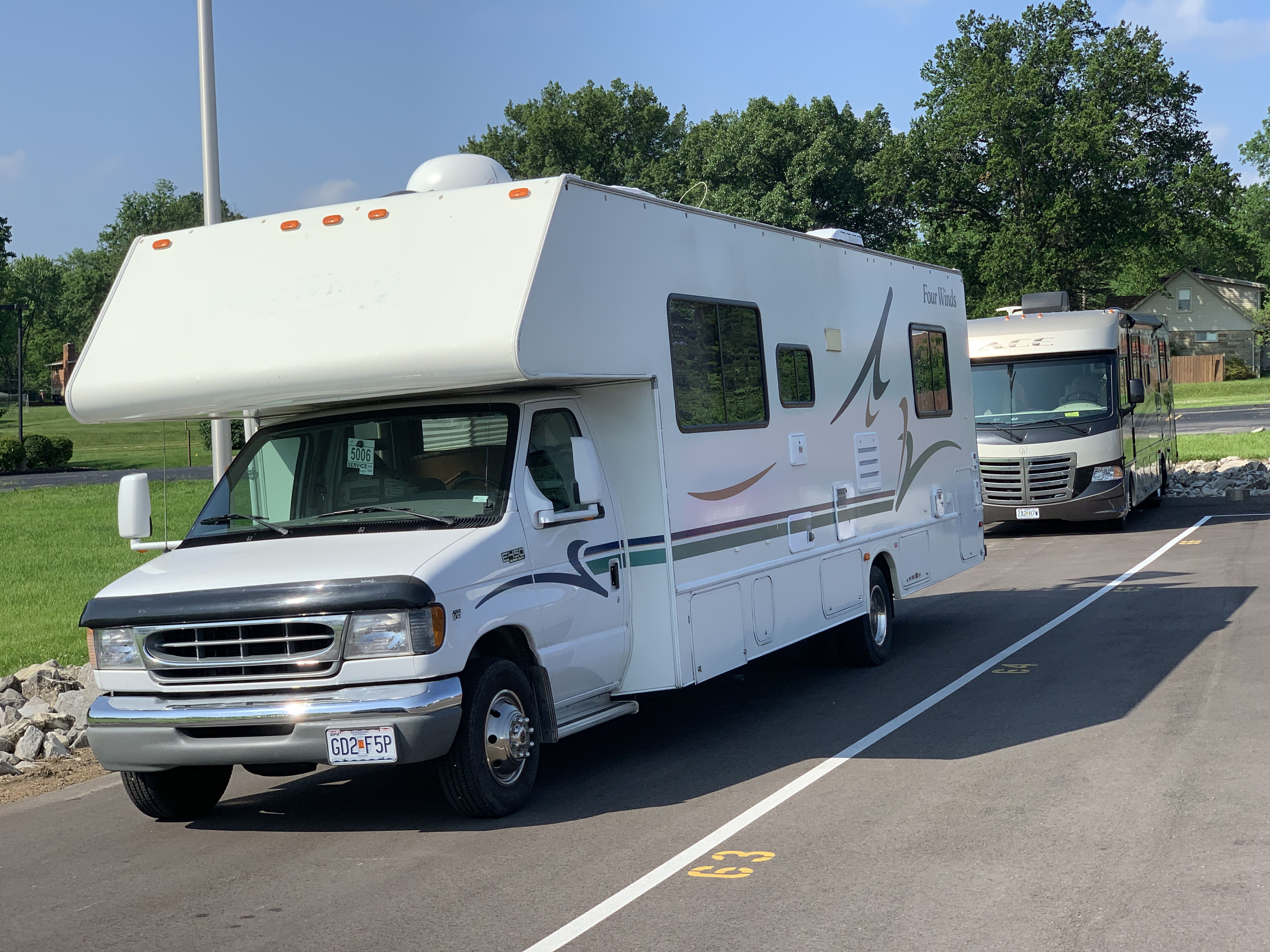 RV Service in St. Louis, MO | Sunset Ford