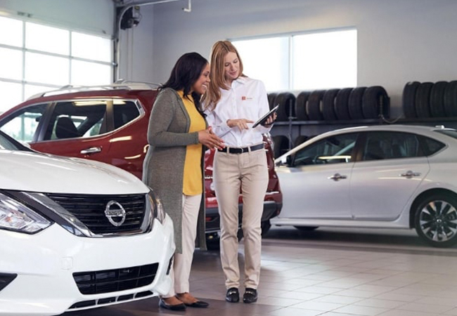 Nissan Service Advisors