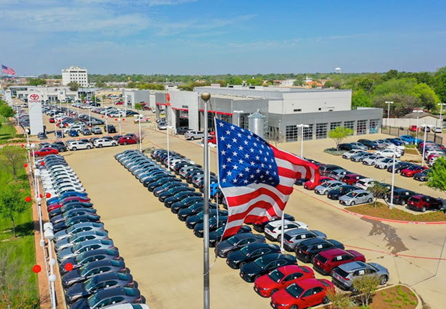 Toyota Dealership Lot Near Grapevine TX