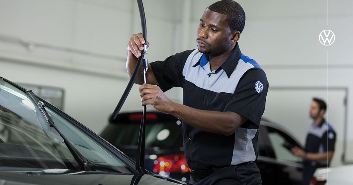 Volkswagen Windshield Wiper Replacement Service Special Coupon