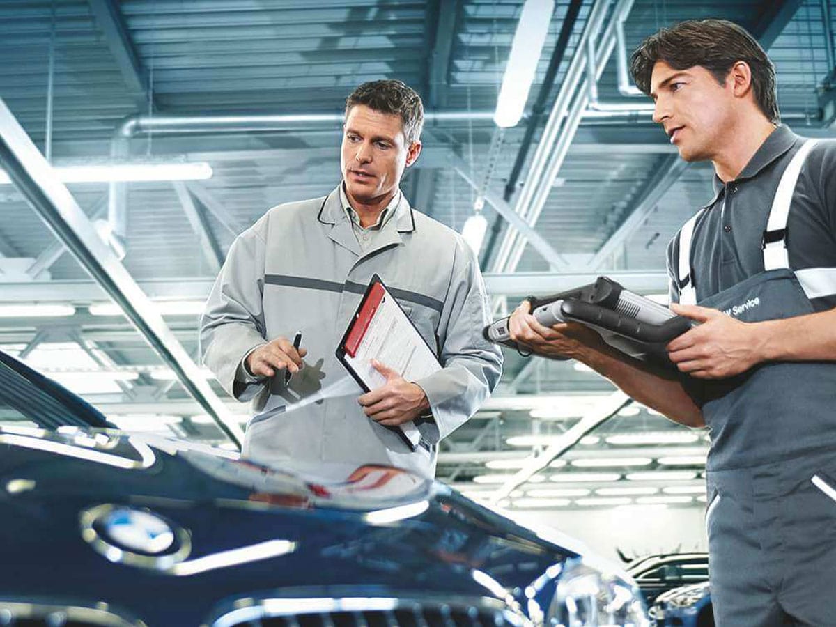 BMW Fluid Services in Naperville, IL Bill Jacobs BMW