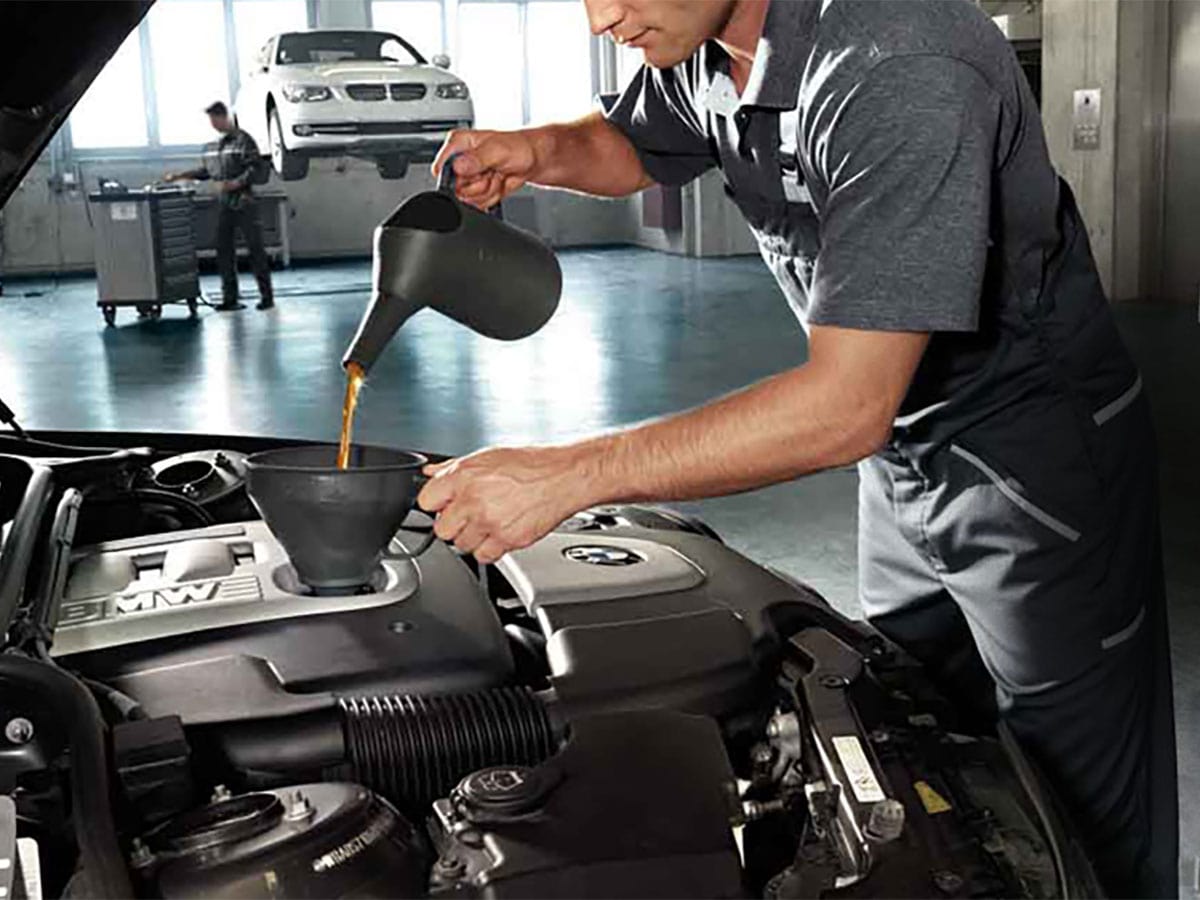 Conventional Oil Change In Champaign IL Serra BMW Champaign