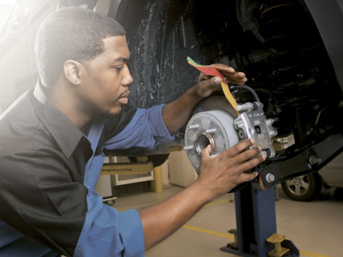 Mopar Rear Brake Pad Replacement