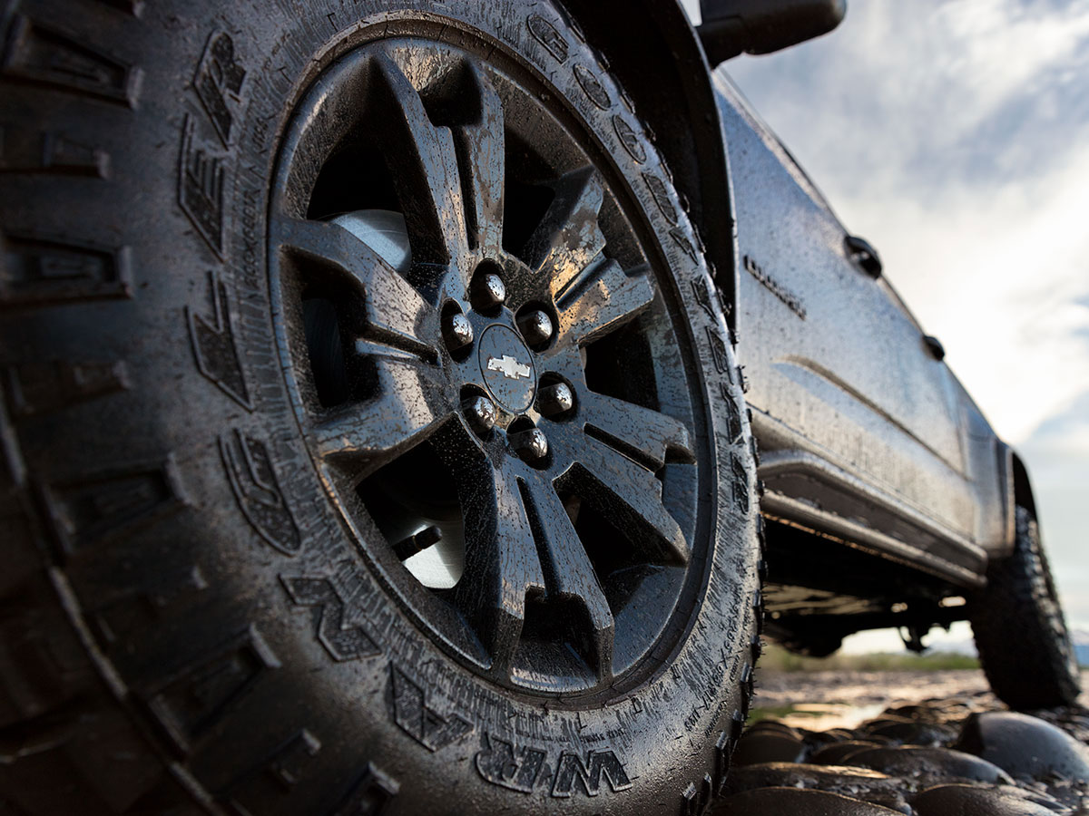 Tire Service Waterford, MI