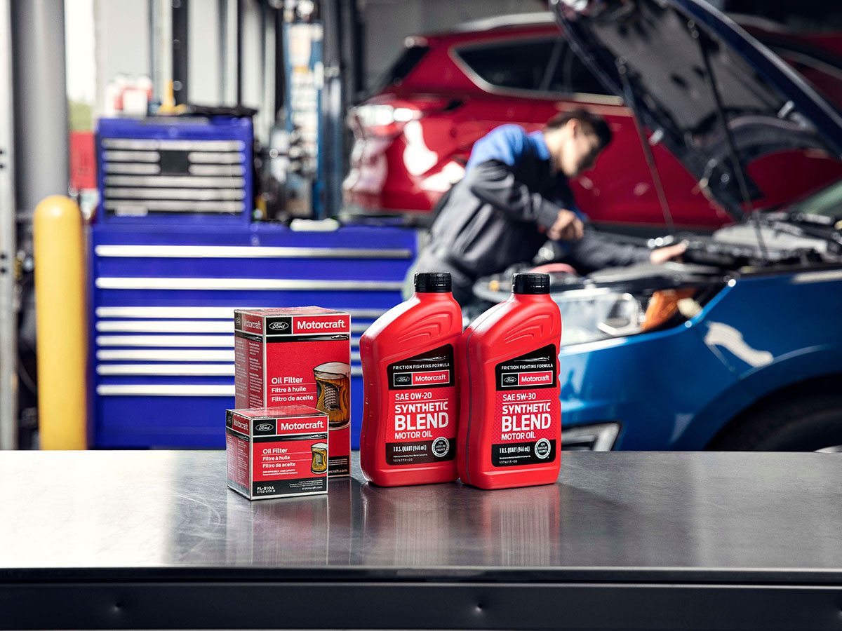 Ford Semi-Synthetic Oil Change Service