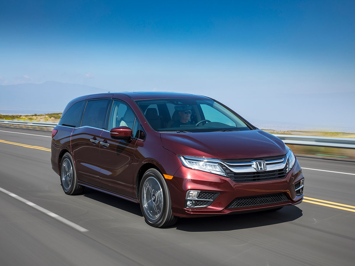 Honda Odyssey Tire Services in Highland Park, IL