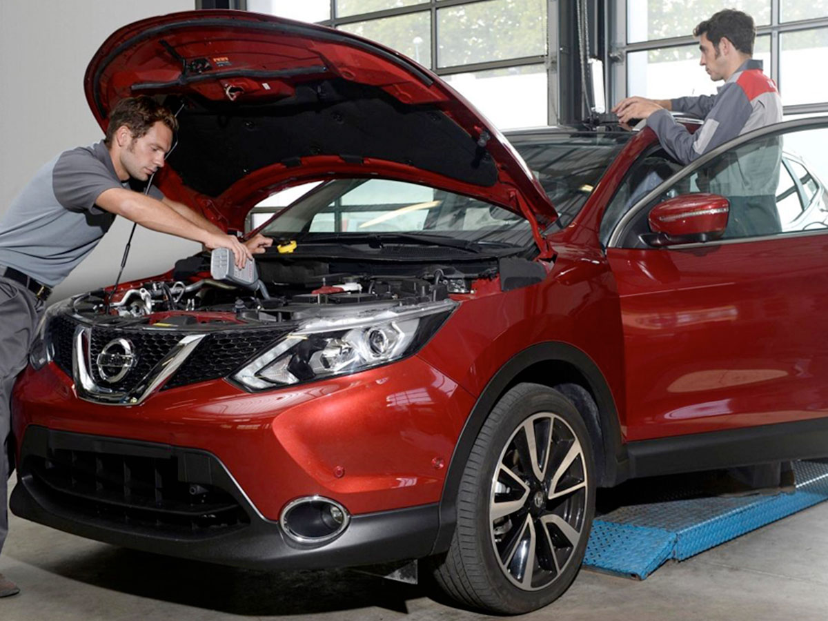 Nissan Brake Fluid Exchange Service