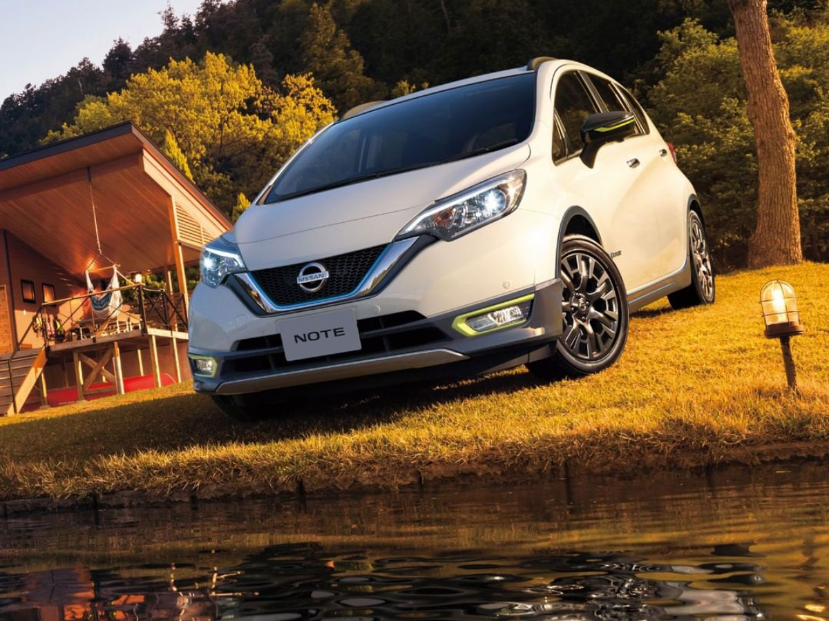 Nissan Note e-Power. Nissan Note e-Power 2019. Ниссан ноут 2020. Ниссан Приус.