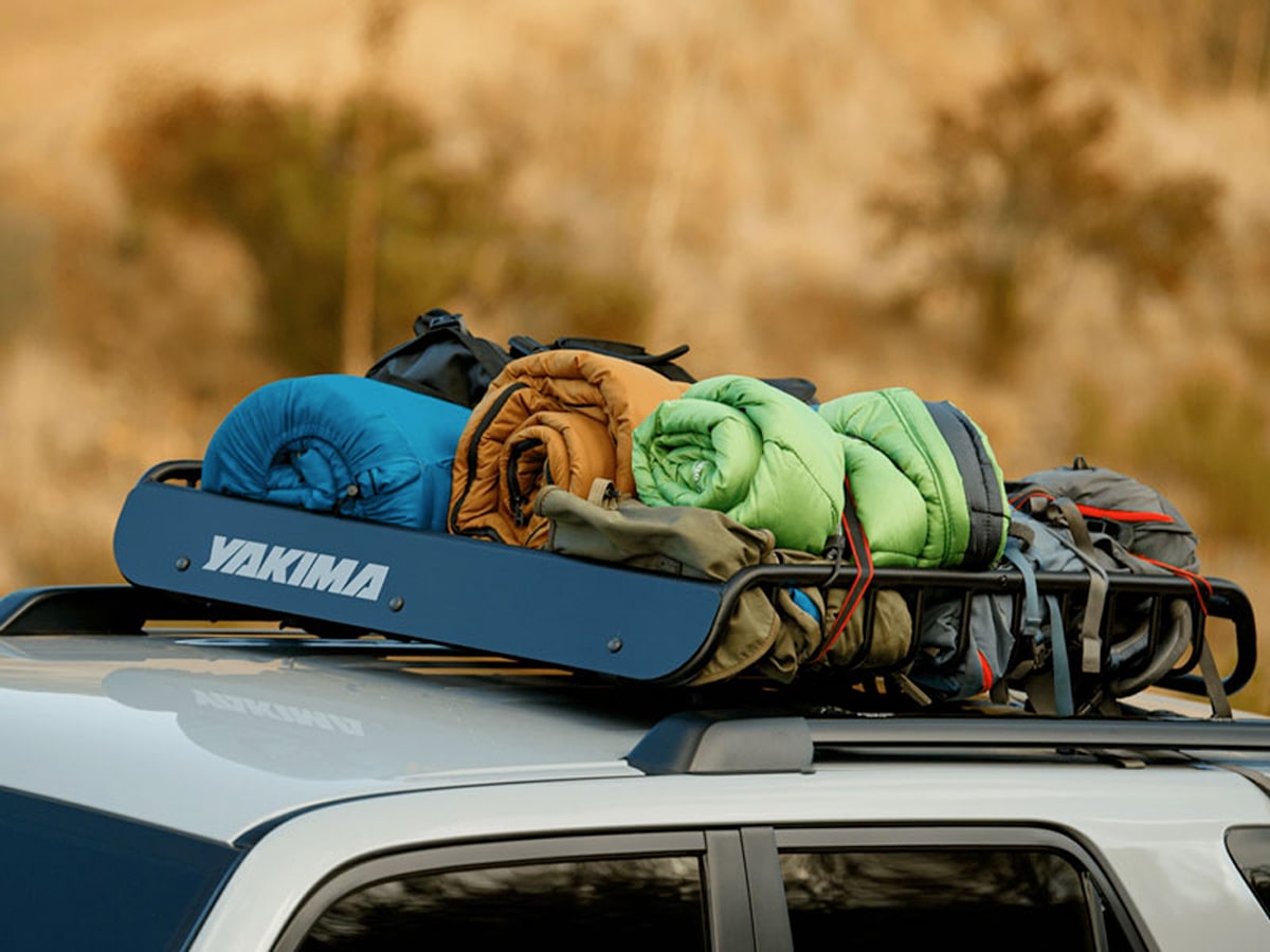 Yakima store roof rail