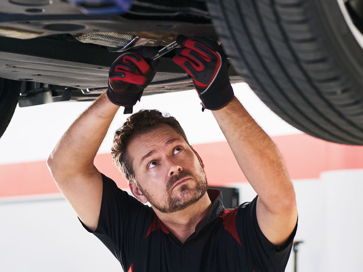 Toyota Semi-Synthetic Oil Change Service