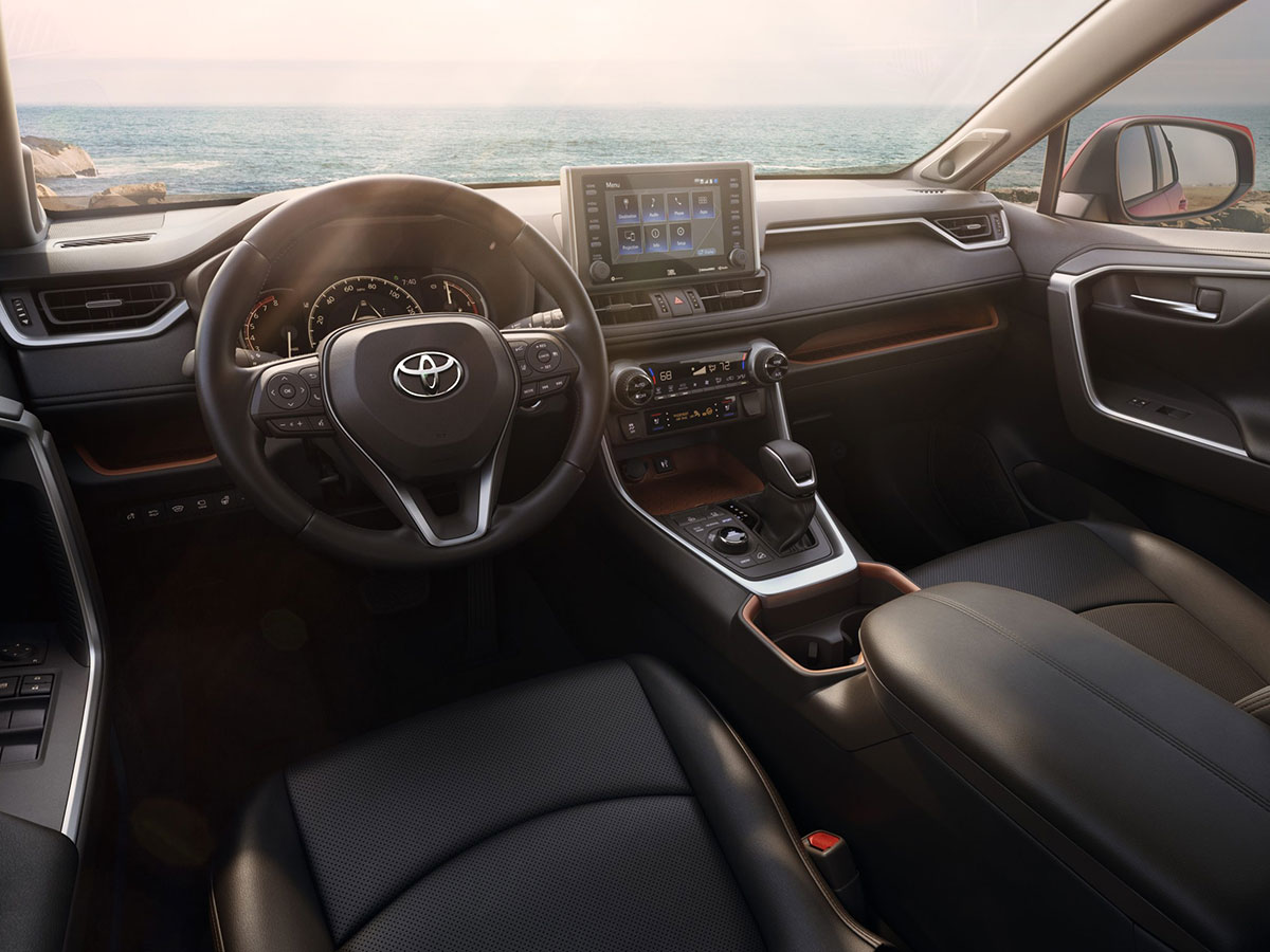 Fluids Service in Westbury, NY Westbury Toyota