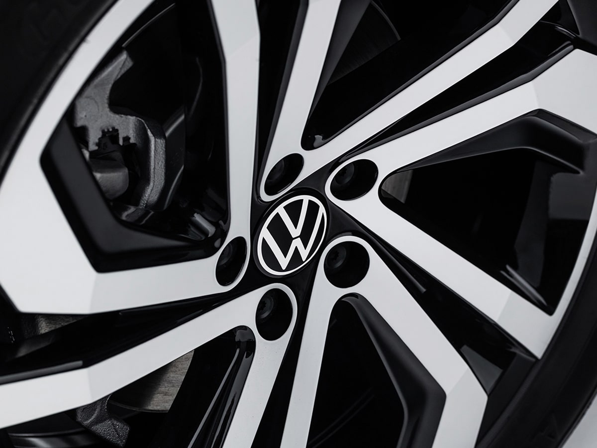 Volkswagen Tire Service near North Hampton, NH