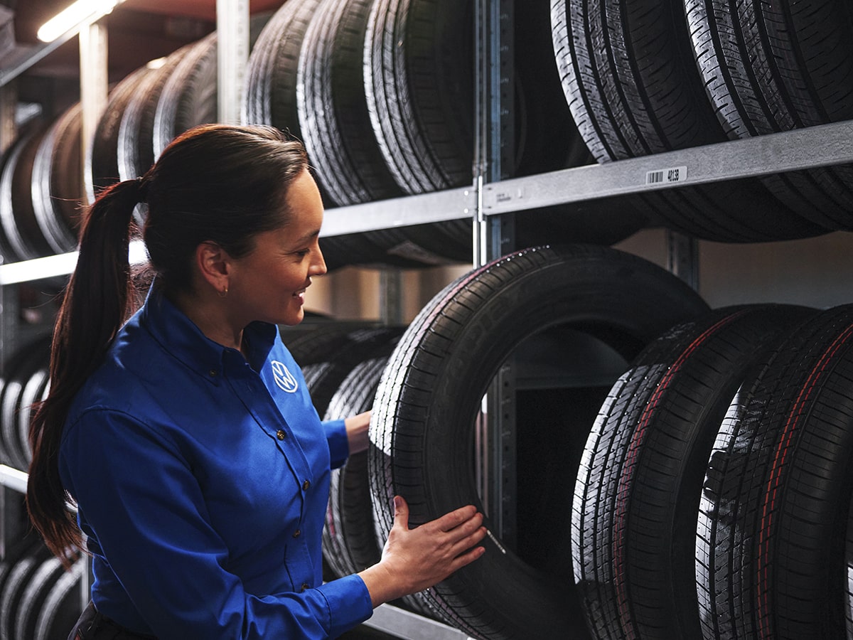 Tire Balancing Service in Glenview IL Jennings Volkswagen