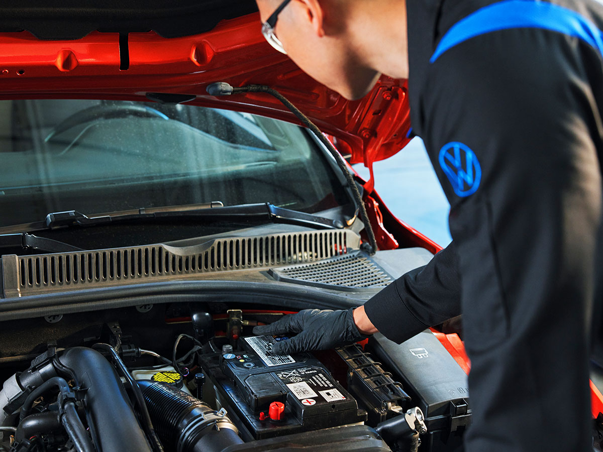 VW Battery Diagnostic Check and Inspection Services