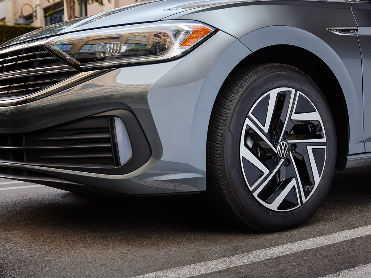 Tire Balancing Service at Schmelz Countryside Volkswagen