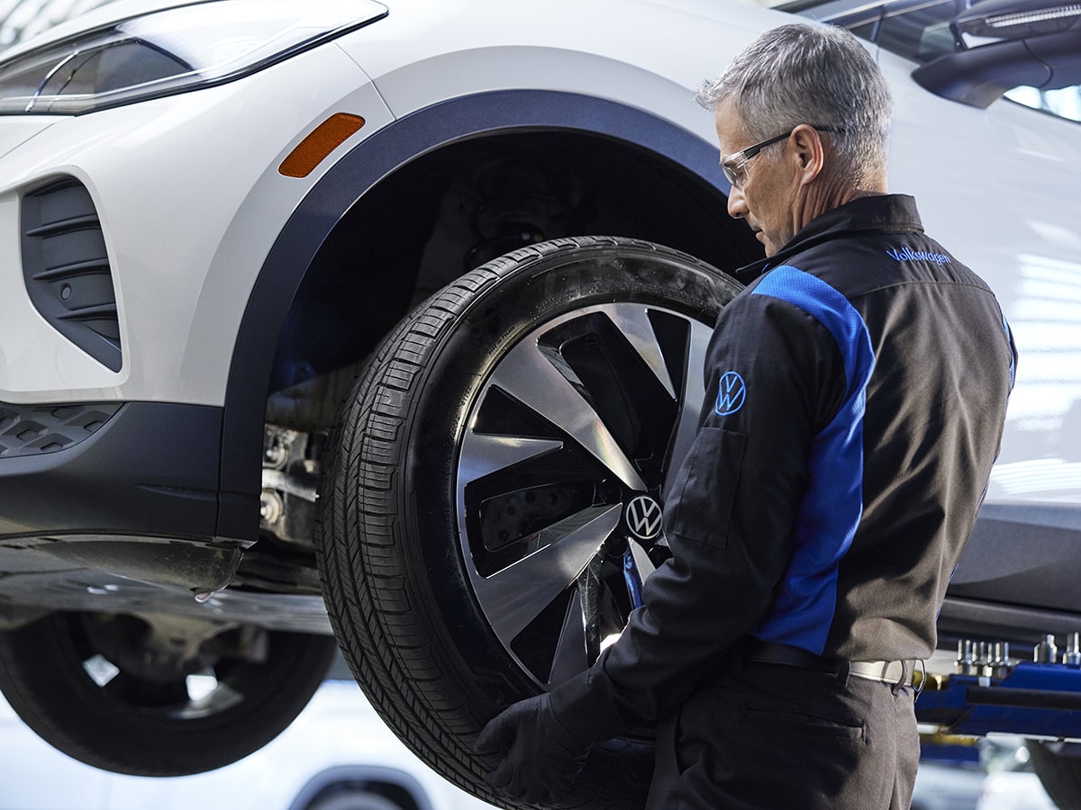 Two Wheel Alignment Service In Escondido Ca Mossy Volkswagen